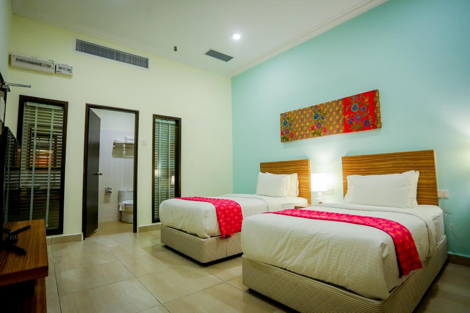 Aava Malacca Hotel Exterior foto